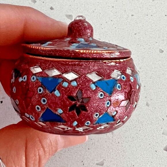 Small mosaic ring jar jewelry holder box red blue glass boho hippie home decor - Picture 1 of 4